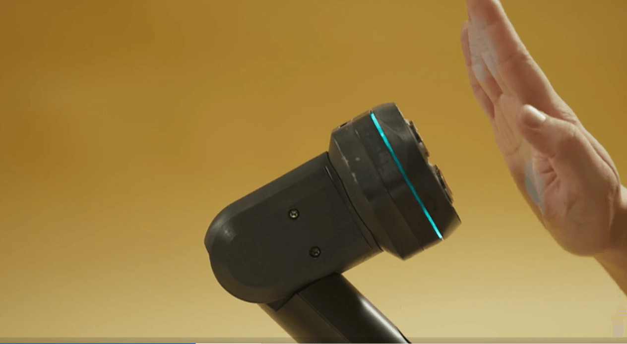 Smart back shaver